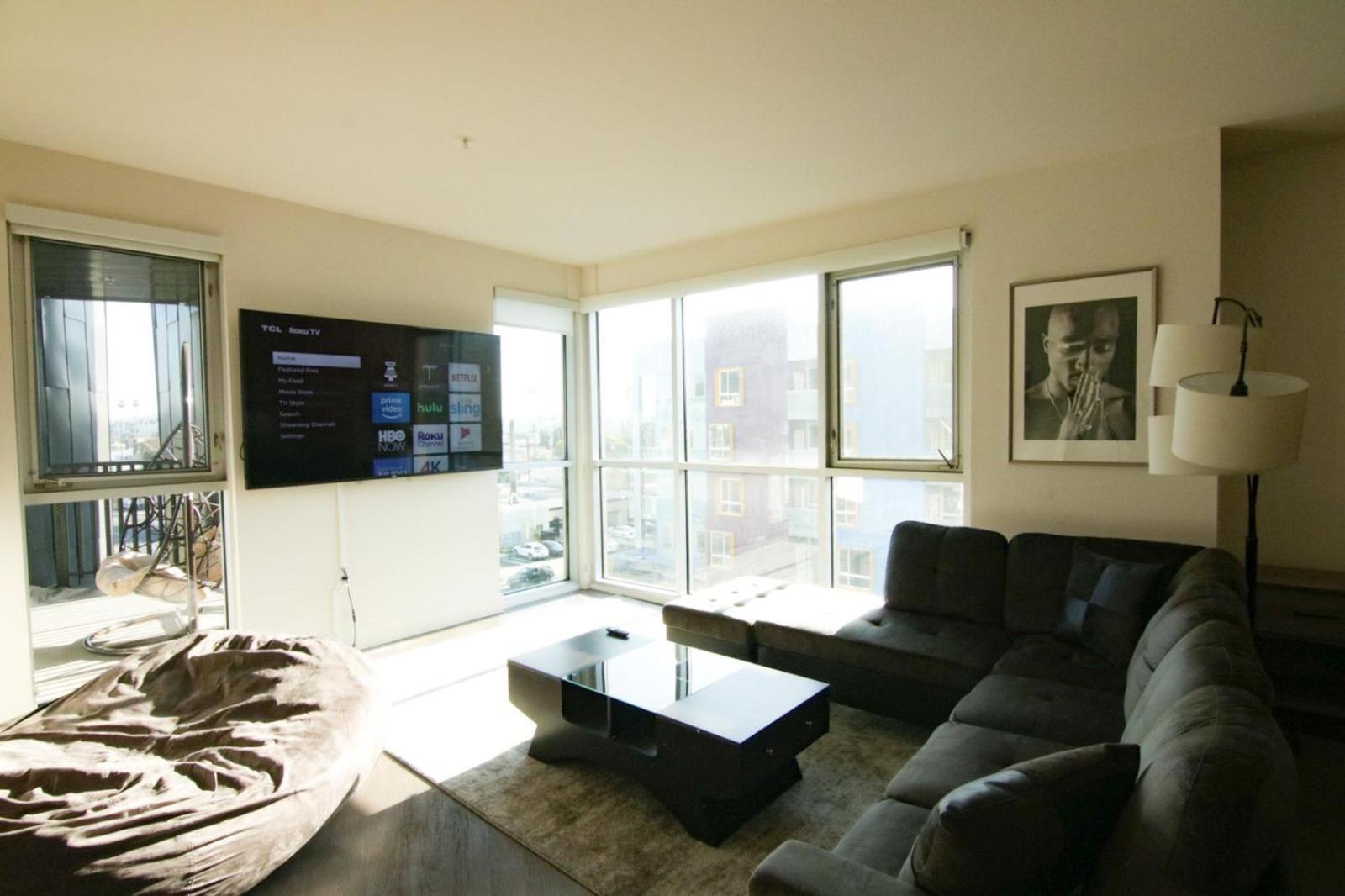 Downtown La Loft Oasis Artsy Located *