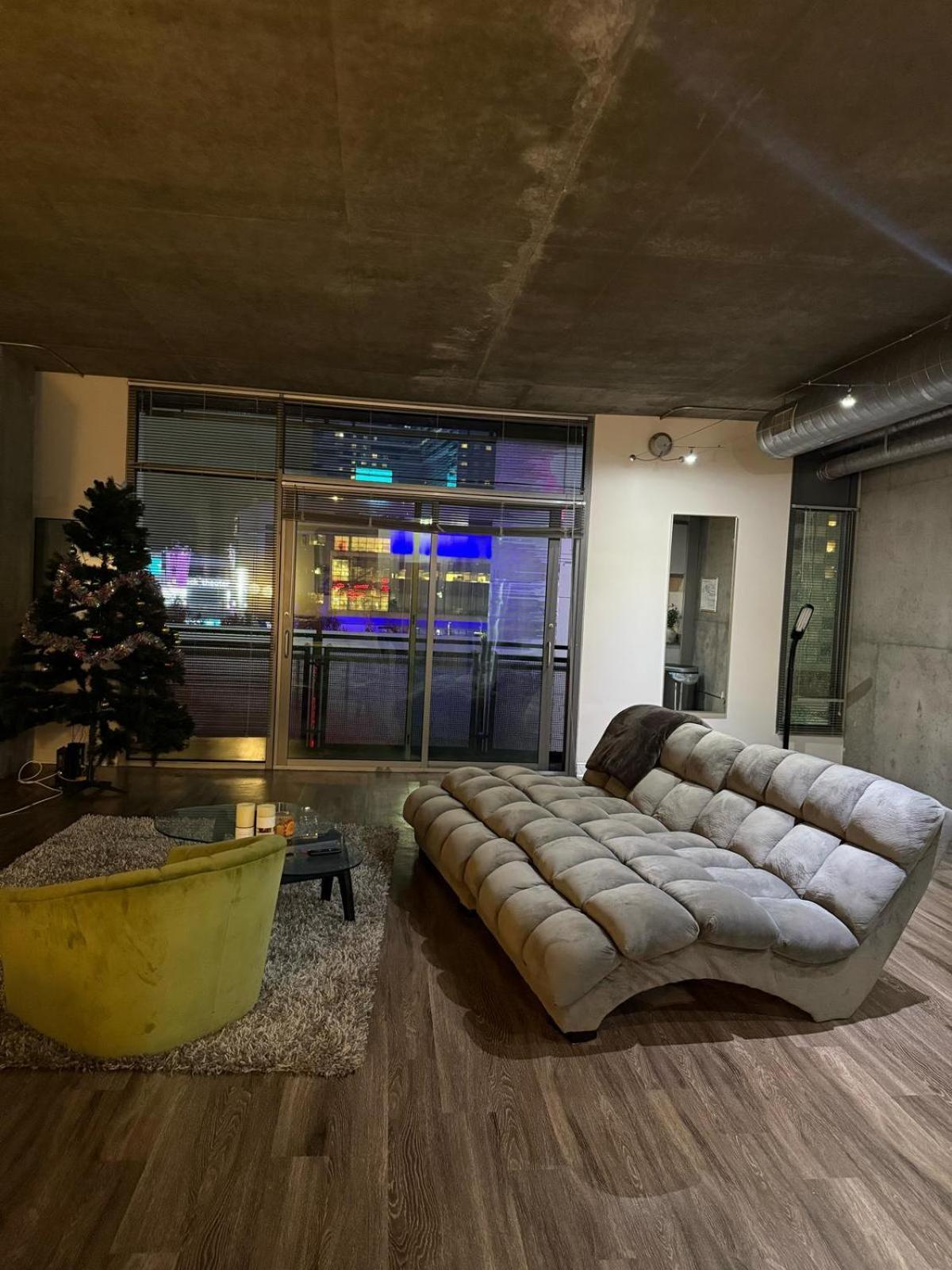 Downtown La Loft Oasis Artsy Located *
